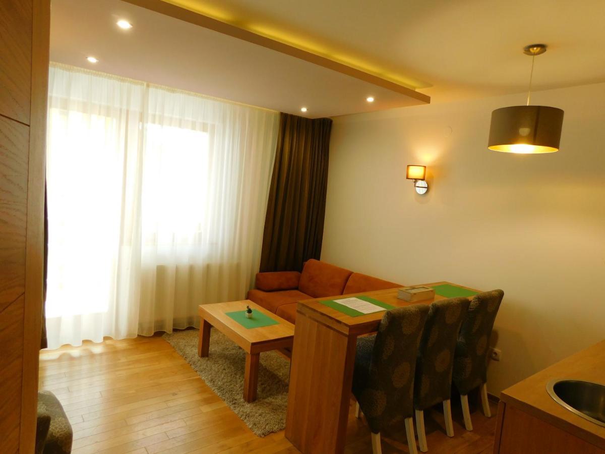 Apartments Rapid ยาโฮรินา ภายนอก รูปภาพ