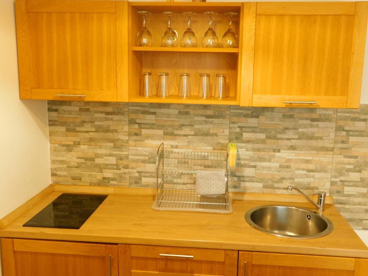 Apartments Rapid ยาโฮรินา ภายนอก รูปภาพ
