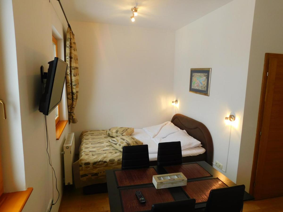 Apartments Rapid ยาโฮรินา ภายนอก รูปภาพ