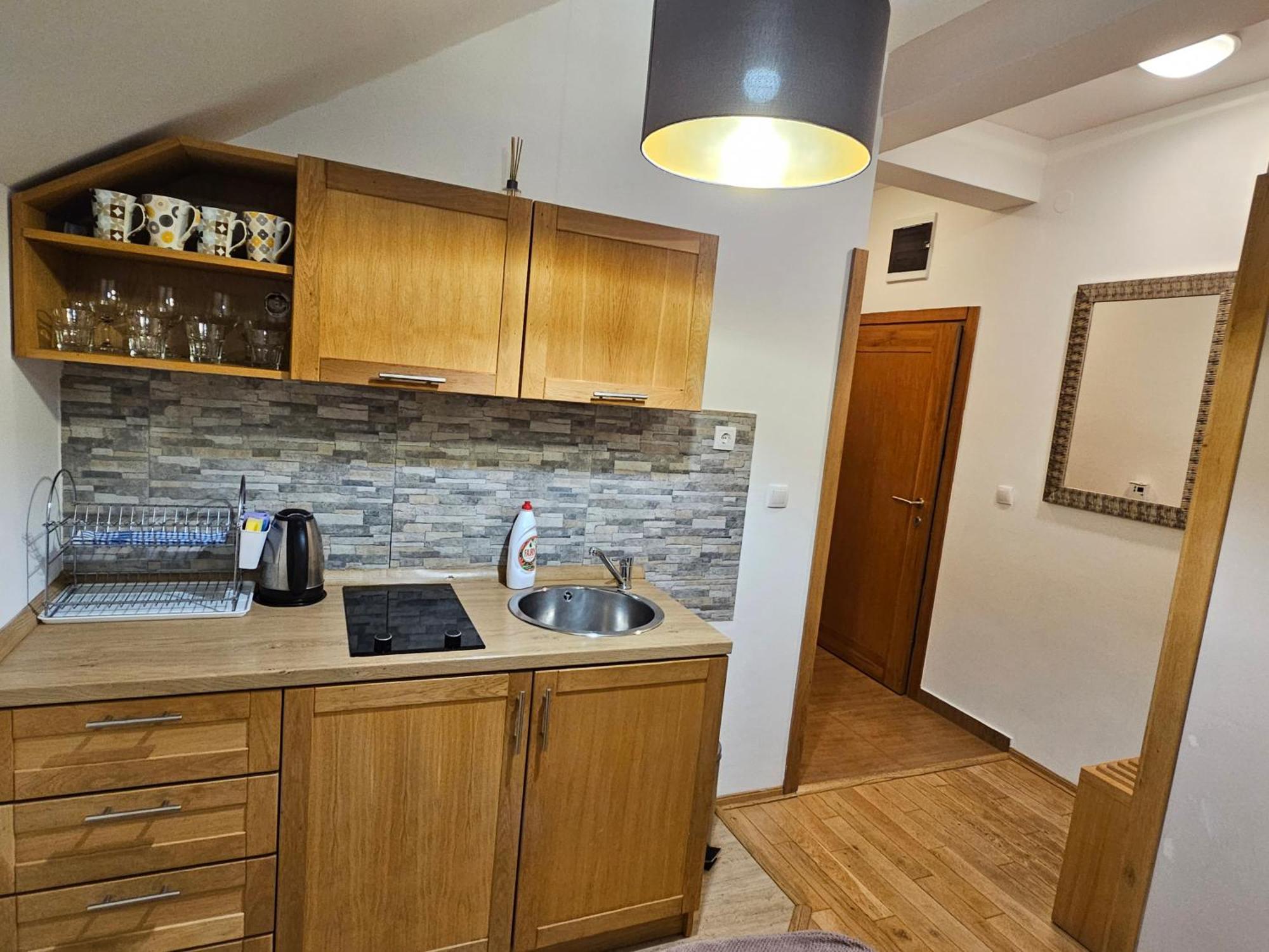Apartments Rapid ยาโฮรินา ภายนอก รูปภาพ