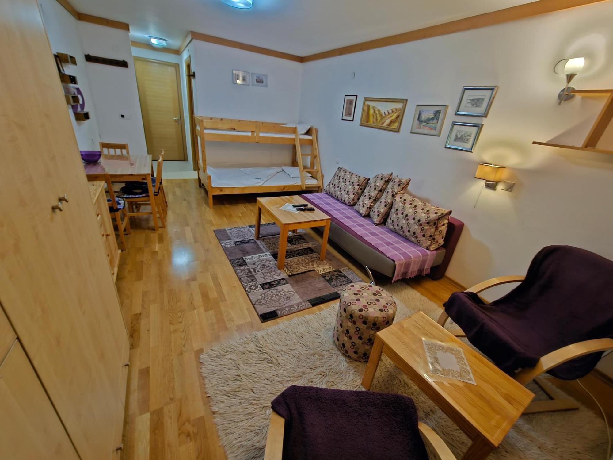 Apartments Rapid ยาโฮรินา ภายนอก รูปภาพ